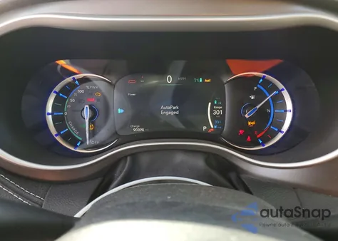 2021 Chrysler Pacifica Hybrid Touring L z USA, uszkodzony, nr VIN 2C4RC1L72MR585947